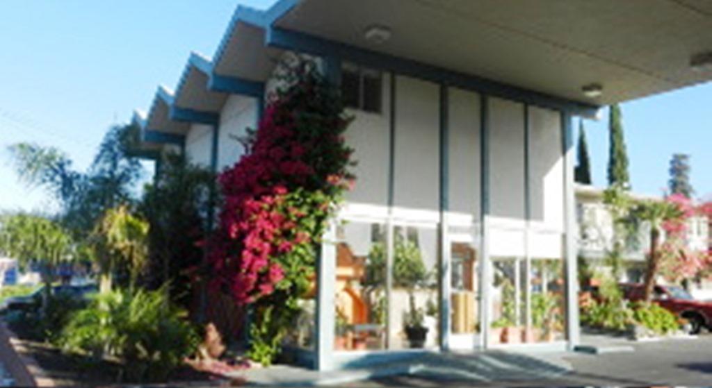 Antioch Executive Inn Exterior foto