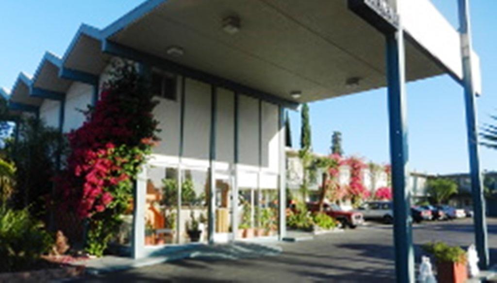 Antioch Executive Inn Exterior foto